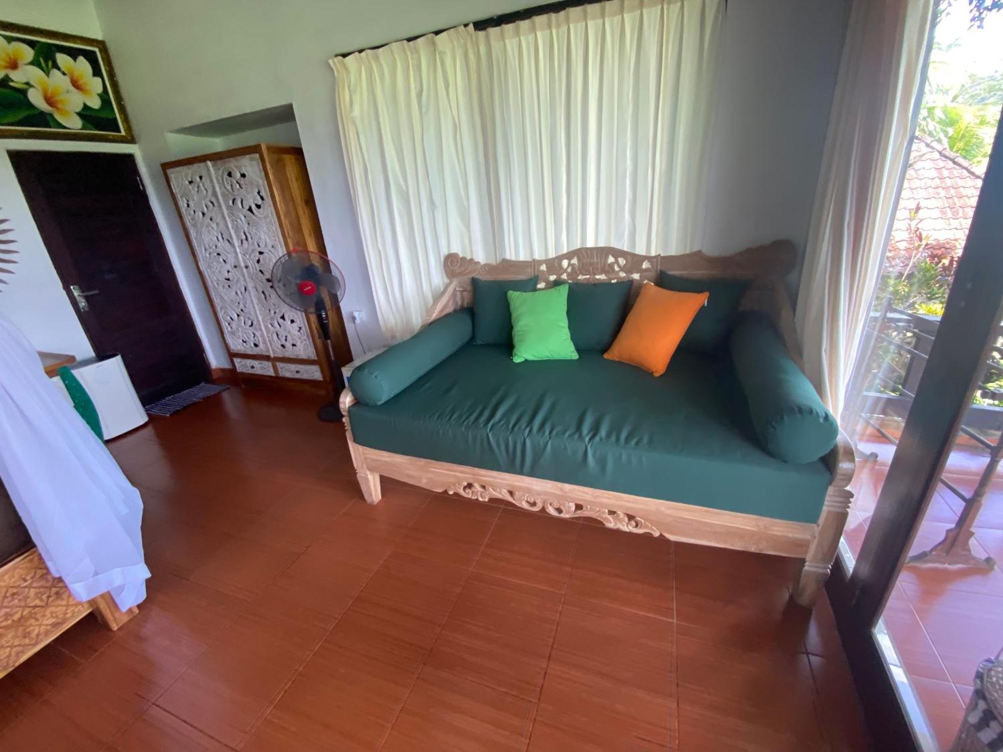 Great Mountain Views Villa Resort Selat Номер фото